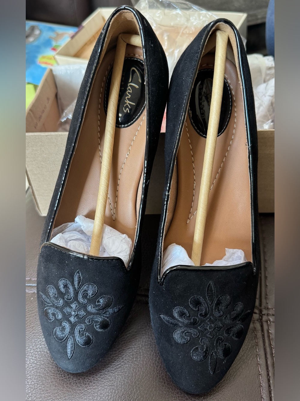 Clarks Womens Alitay Kallen Black Suede Flats